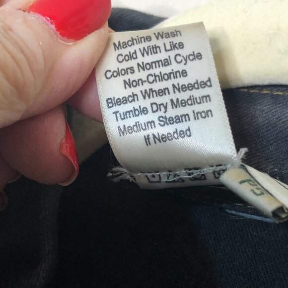 COLDWATER CREEK Women's Embroidered Denim Truckers Jacket SP - Picture 4 of 8